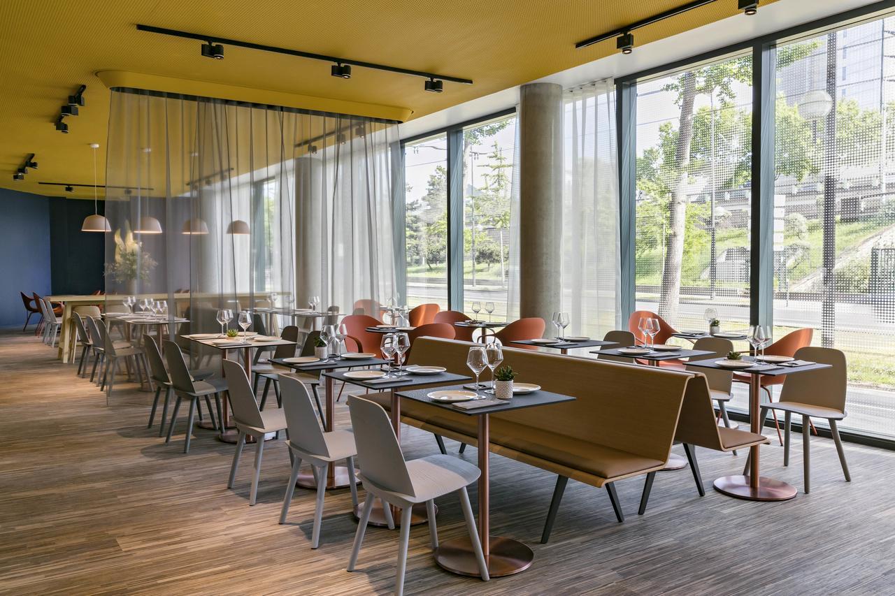 Okko Hotels Paris Porte De Versailles Bagian luar foto